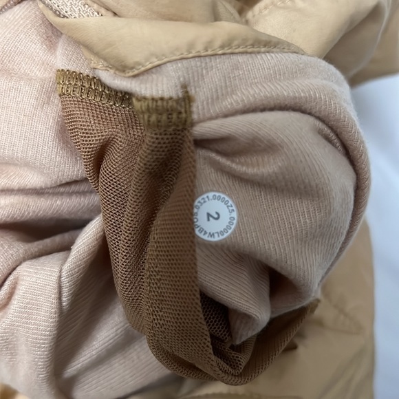 Lululemon insulated quilted jacket reversible 2 - Picture 9 of 9